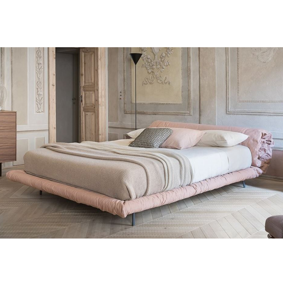 Blanket – originální kreativní postel
