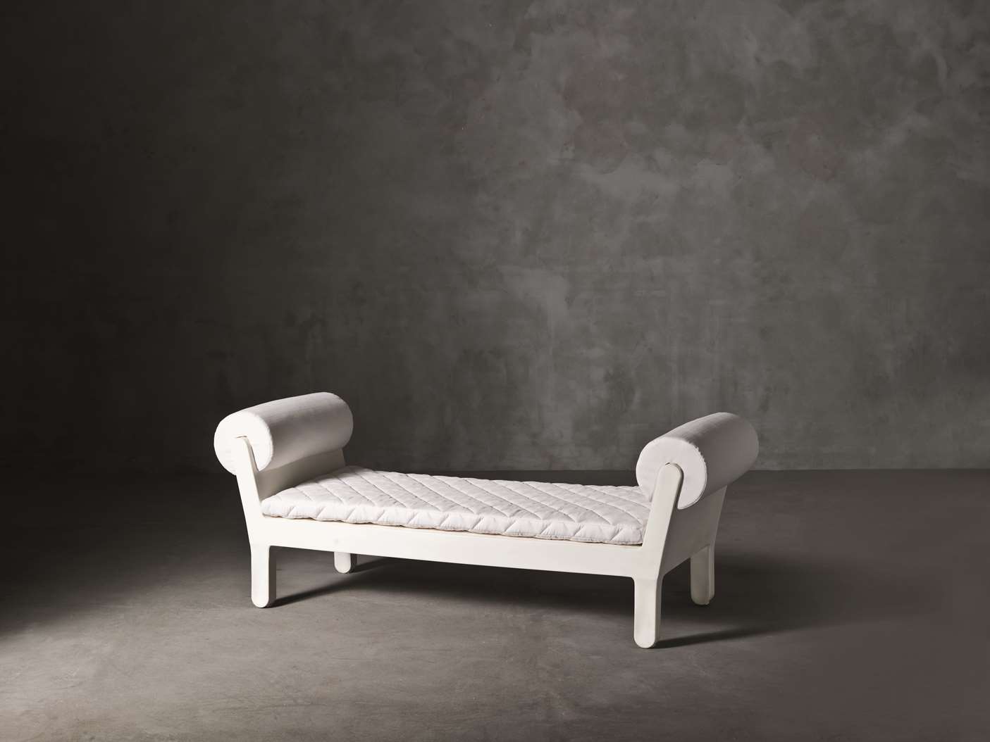 Belle Etoile – klasické sofa v moderním provedení